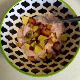 Dehydrated Fruit Crackle topping on Yogurt